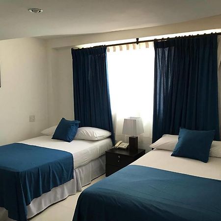 Az Hotel And Suites Panama  Extérieur photo