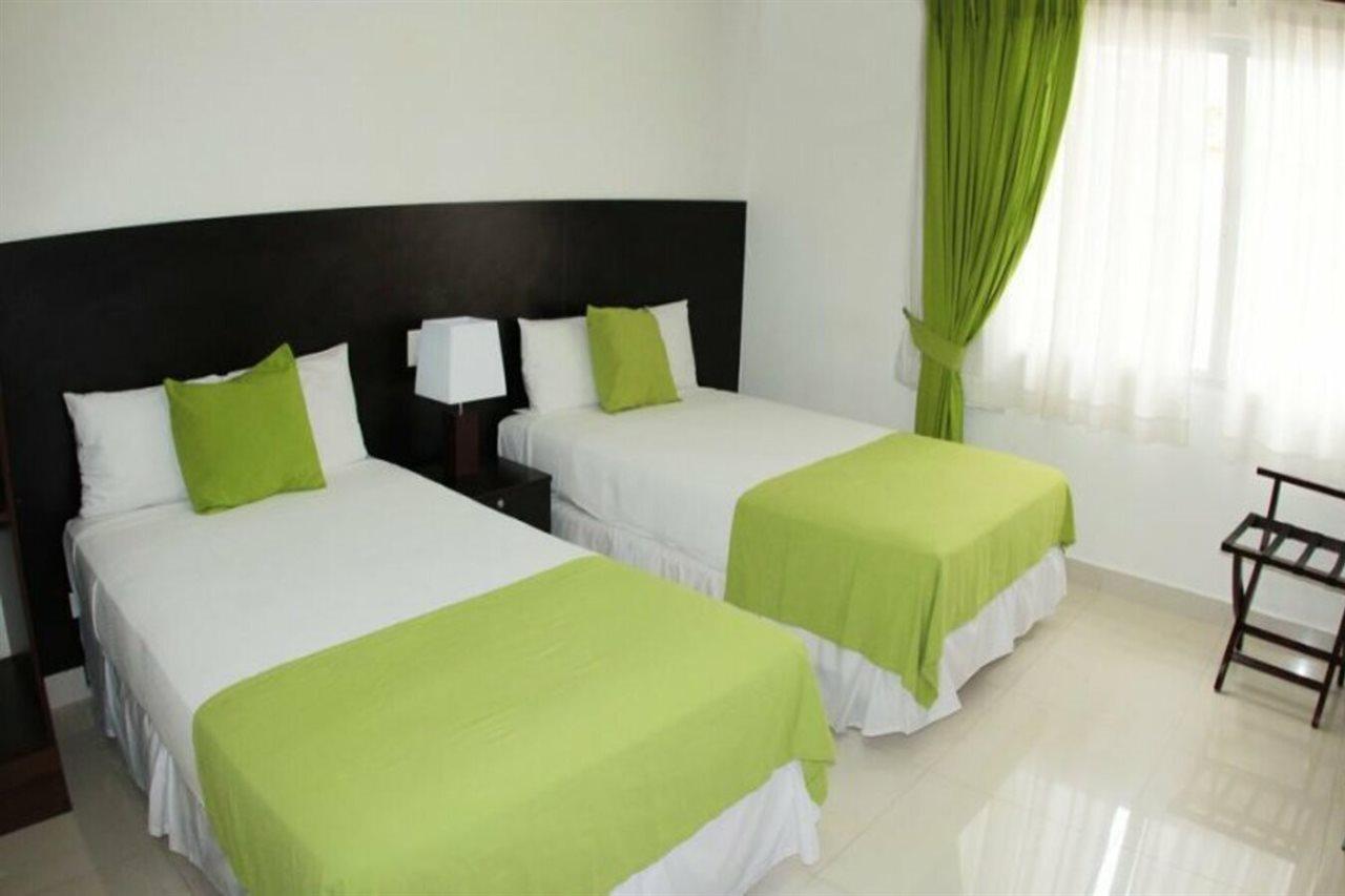 Az Hotel And Suites Panama  Extérieur photo