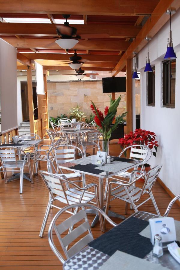 Az Hotel And Suites Panama  Extérieur photo