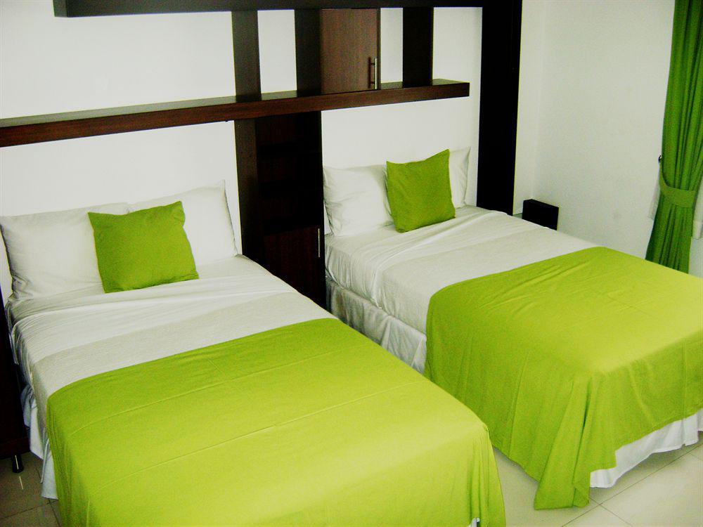 Az Hotel And Suites Panama  Extérieur photo